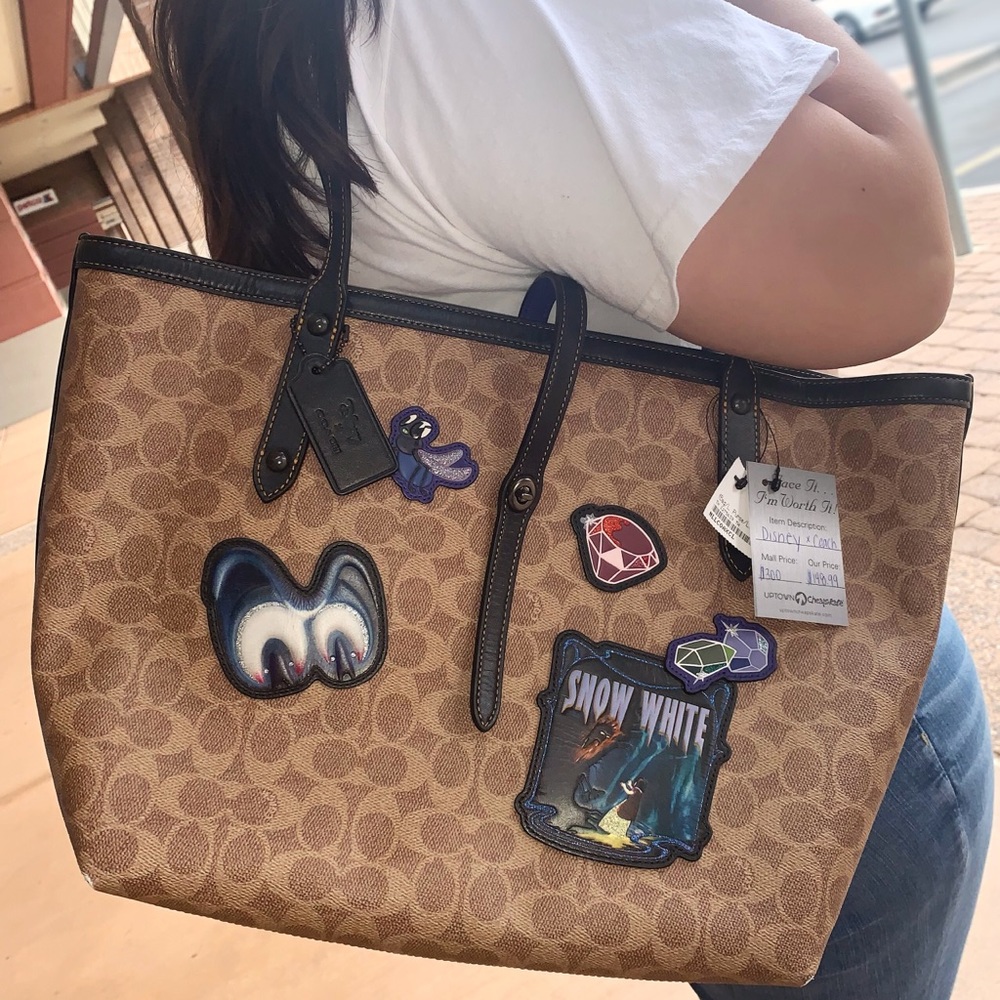 Coach Disney Market Snow White dark Fairytale